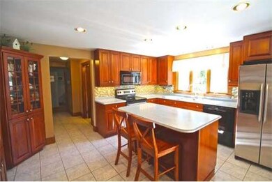 207 Old Common Rd, Lancaster, MA 01523 - photo 4