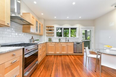 75 Sedgwick St unit 1, Jamaica Plain, MA 02130 - photo 4