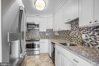 Harbour Square unit N217, Washington, DC 20024 - photo 5