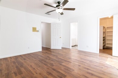 700 Rankin Dr, Bedford, TX 76022 - photo 5