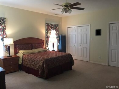 4425 Yorkminster Dr, Glen Allen, VA 23060 - photo 5