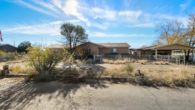 317 Hillandale Ave, Belen, NM 87002 - photo 4