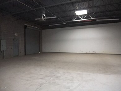 Alt Interior warehouse view