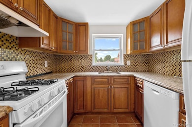 206-18 45th Rd, Bayside, NY 11361 - photo 6