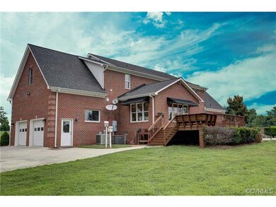 9751 James Crest Dr, Hopewell, VA 23860 - photo 3