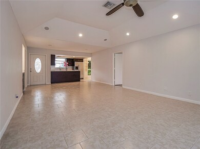 13867 Eastpointe Way, West Palm Beach, FL 33418 - photo 5