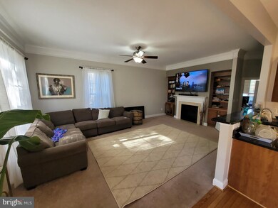 9058 Roaring Spring Loop, Bristow, VA 20136 - photo 4