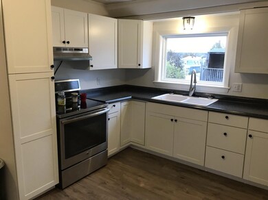 12 Oak St, Biddeford, ME 04005 - photo 2