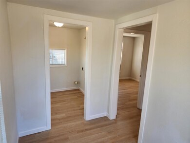 506 W Parnell St, Denison, TX 75020 - photo 5