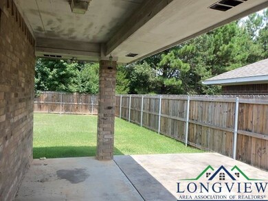 1615 Amanda Ln, Kilgore, TX 75662 - photo 3