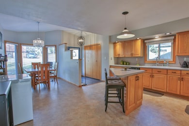 1223 Jackson St, Wausau, WI 54403 - photo 4