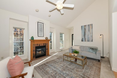 1415 Niagara St unit 109, Waukesha, WI 53186 - photo 2