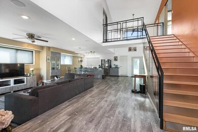 3823 W 44th St, Davenport, IA 52806 - photo 5