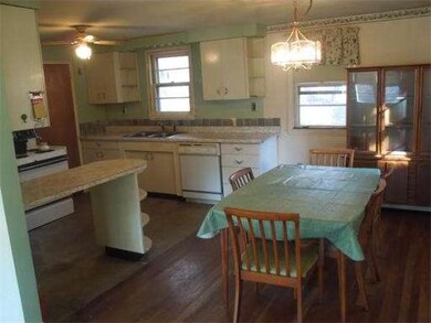 29 Sunset Dr, Burlington, MA 01803 - photo 2