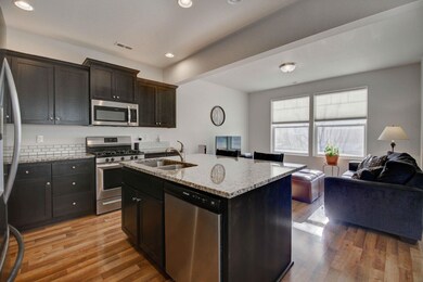 20570 SE Cameron Ave, Bend, OR 97702 - photo 7