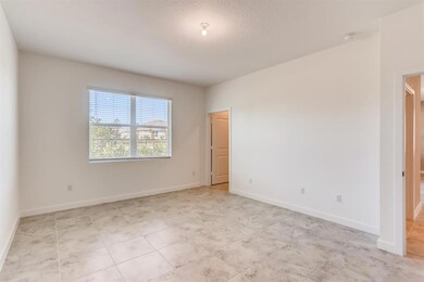 3470 SW Blackberry Ln Palm-large-007-007