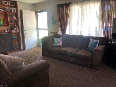 3103 Riverside Dr, Lorain, OH 44055 - photo 4