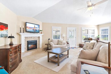 Living room2