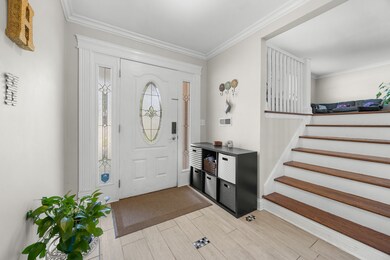 573 Maple Ave, Lisle, IL 60532 - photo 2