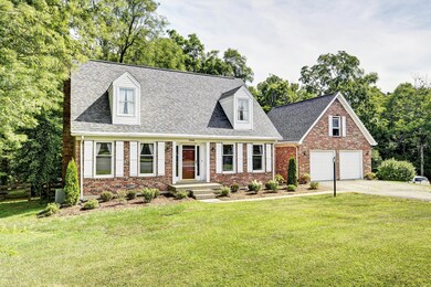 1100 Fawn Ct, LaGrange, KY 40031