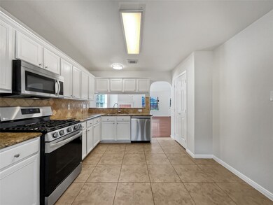 16530 Oat Mill Dr, Houston, TX 77095 - photo 6