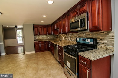 3101 Rosekemp Ave, Baltimore, MD 21214 - photo 5