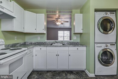 12538 Granite Ridge Dr, North Potomac, MD 20878 - photo 7