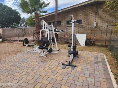 150 S Sirrine, Mesa, AZ 85210 - photo 4