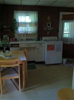 634 Riverside Dr, Florence, MA 01062 - photo 6