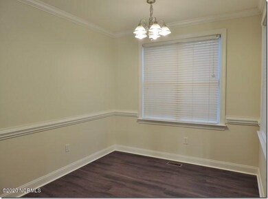 6 Dining Area