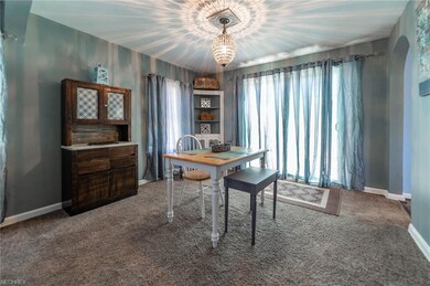 744 Kenilworth Ave, Sheffield Lake, OH 44054 - photo 5