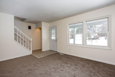 3201 Continental Dr, Lansing, MI 48911 - photo 3