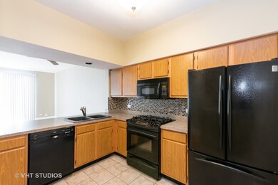 239 Partridge Ct, Algonquin, IL 60102 - photo 5