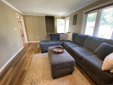 85 Meech Rd, Middletown, CT 06457 - photo 4