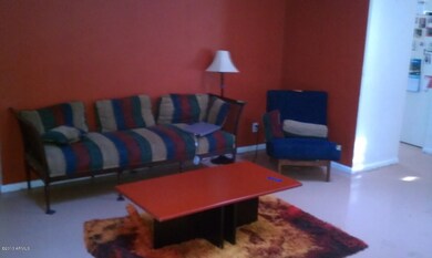 2623 Living room