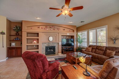 Great room w/fireplace