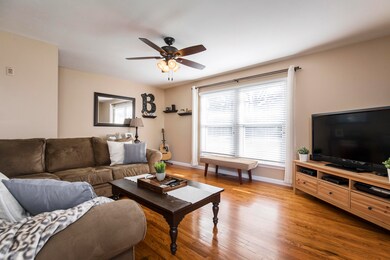 2902 Arlington Ct, Louisville, KY 40299 - photo 6