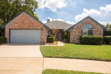 2616 Willow Crest Ct, Bedford, TX 76021 - photo 2