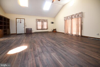 22239 Point Lookout Rd, Leonardtown, MD 20650 - photo 6