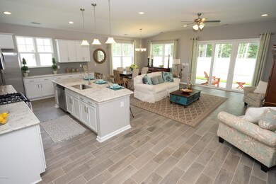OPEN LIVING AREA