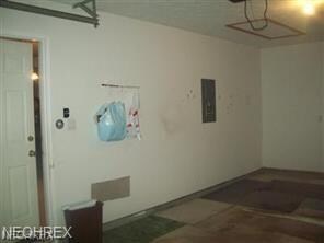 855 Spring St unit S2, Conneaut, OH 44030 - photo 3