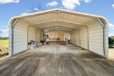 2088 Stokes Rd, Pembroke, KY 42266 - photo 4