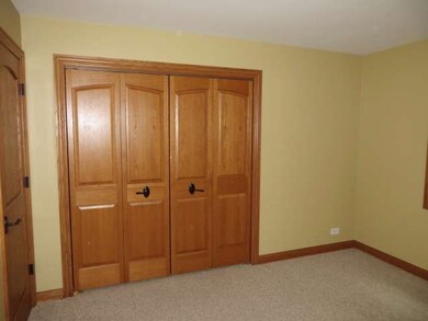 414 N Evergreen Ave, Elmhurst, IL 60126 - photo 5