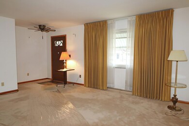 4447 Densmore Rd, Columbus, OH 43224 - photo 7