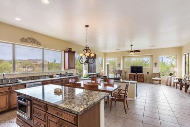 5544 E Dusty Wren Dr-11