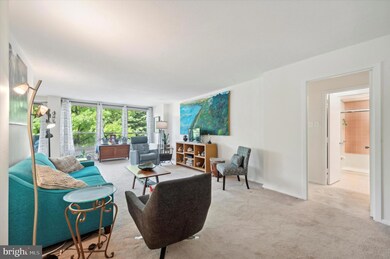 Green Hill Condominiums unit W-308, Wynnewood, PA 19096 - photo 5