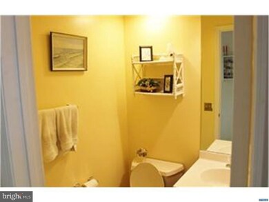 102 Churchill Ln, Wilmington, DE 19808 - photo 5