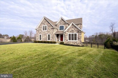 8419 Lillian Ln, Laurel, MD 20723 - photo 2