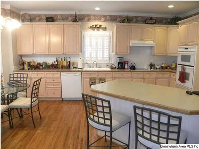 View of the kitchen and bar area