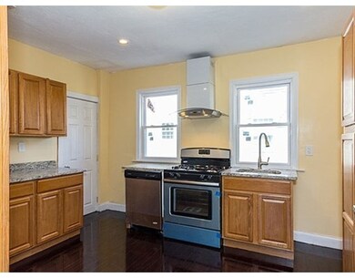 8 Irvington St, Brockton, MA 02301 - photo 3